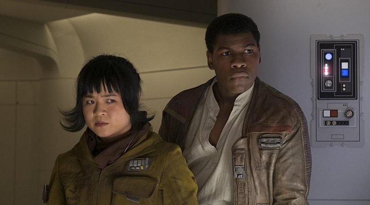  Kelly Marie Tran Rose Tico foto2