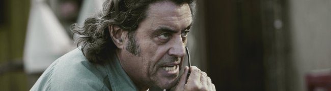 Ian McShane podría ser Barbanegra en 'Piratas del Caribe 4'