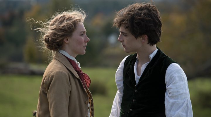  Saoirse Ronan y Timothée Chalamet en 'Mujercitas'