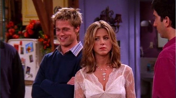 Brad Pitt y Jennifer Aniston en 'Friends'