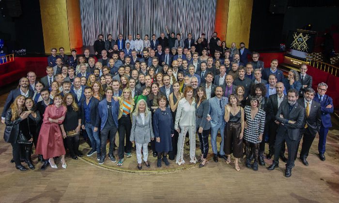 Foto de grupo de los asistentes a la cena de nominados de los Goya 2020