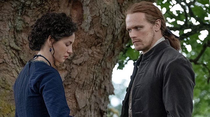 Caitriona Balfe y Sam Heughan en la quinta temporada de 'Outlander'