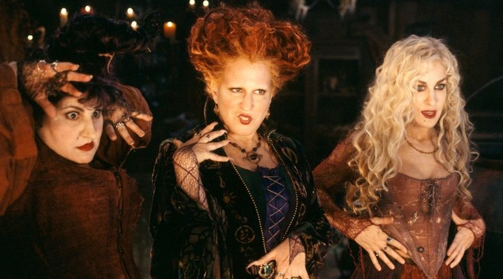  Kathy Najimy, Bette Midler y Sarah Jessica Parker en 'El retorno de las brujas' (1993)