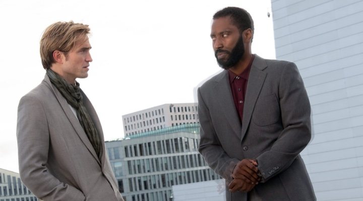  Robert Pattinson y John David Washington en 'Tenet'