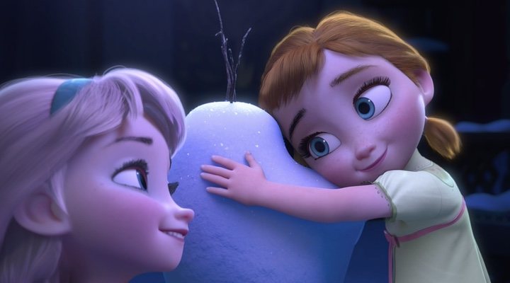  Elsa y Anna en 'Frozen'