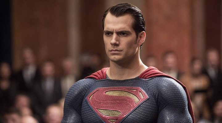  Henry Cavill como Superman en 'Liga de la Justicia'