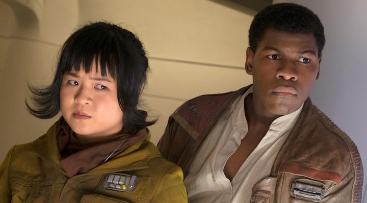  Kelly Marie Tran y John Boyega en 'Star Wars'