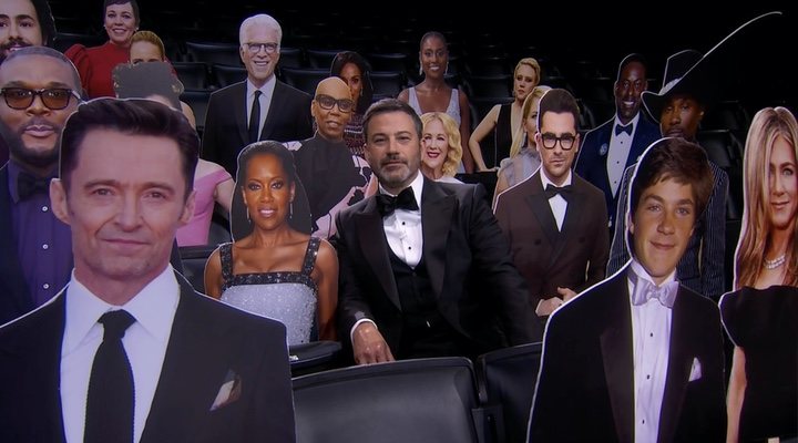 Jimmy Kimmel con el público de los Emmy 2020