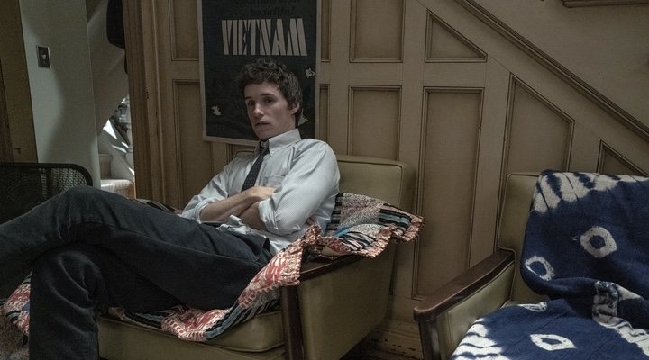 Eddie Redmayne en 'El juicio de los 7 de Chicago'