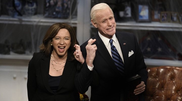  Jim Carrey y Maya Rudolph como Joe Biden y Kamala Harris en 'Saturday Night Live'