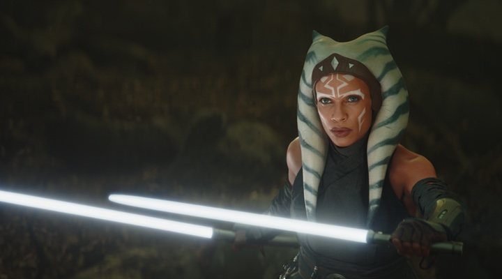  Rosario Dawson como Ahsoka Tano en 'The Mandalorian'