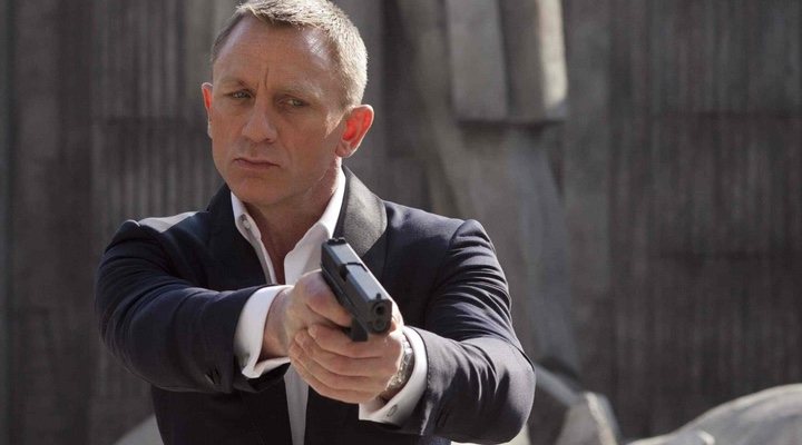  Daniel Craig como 'James Bond'