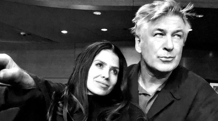 Hilaria Baldwin y Alec Baldwin