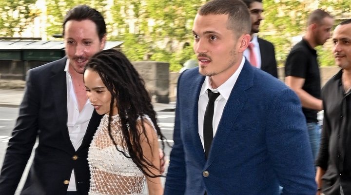 Zoë Kravitz y Karl Glusman en su fiesta de boda