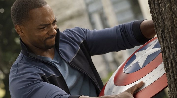  Anthony Mackie en 'Falcon y el Soldado de Invierno'