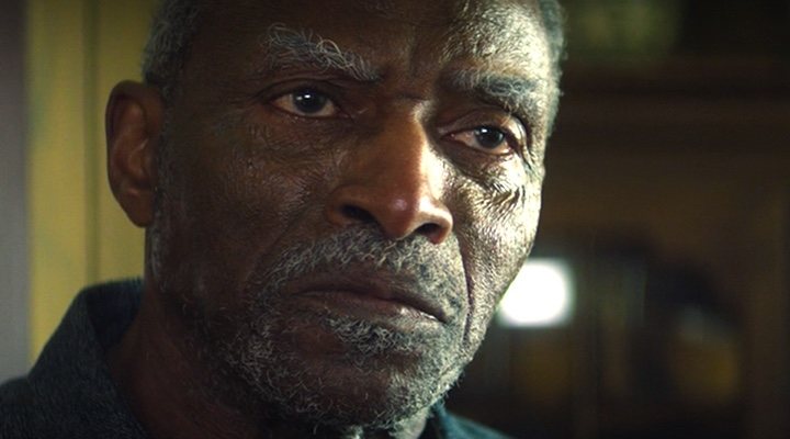  Carl Lumbly en 'Falcon y el Soldado de Invierno'