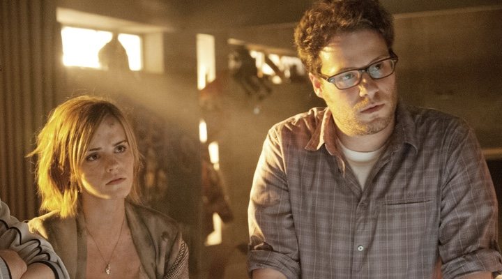 Emma Watson y Seth Rogen en 'Juerga hasta el fin'