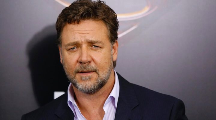 'Russell Crowe'