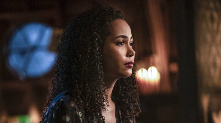 Madeleine Mantock en 'Embrujadas'