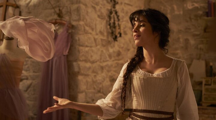 Camila Cabello en 'Cinderella'