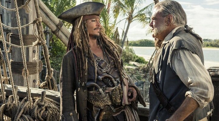  Johnny Depp y Kevin McNally en 'Piratas del Caribe'