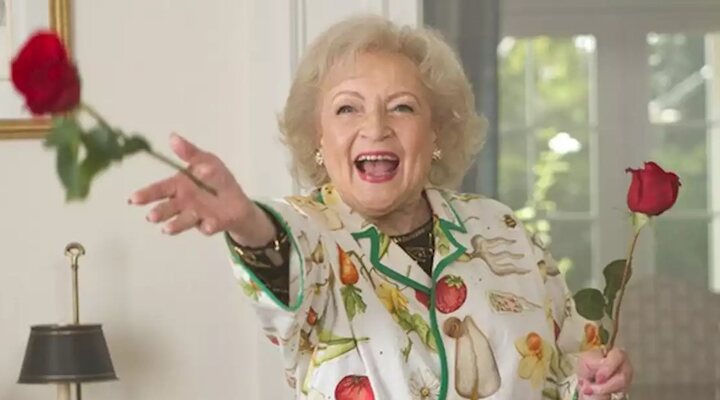  Betty White