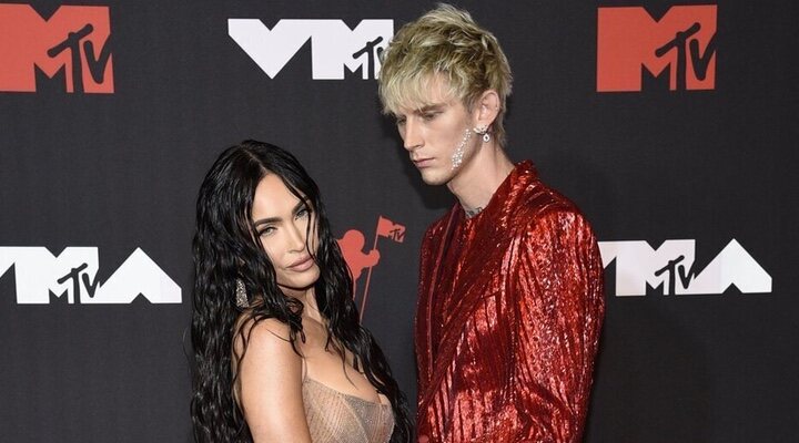  Megan Fox y Machine gun Kelly