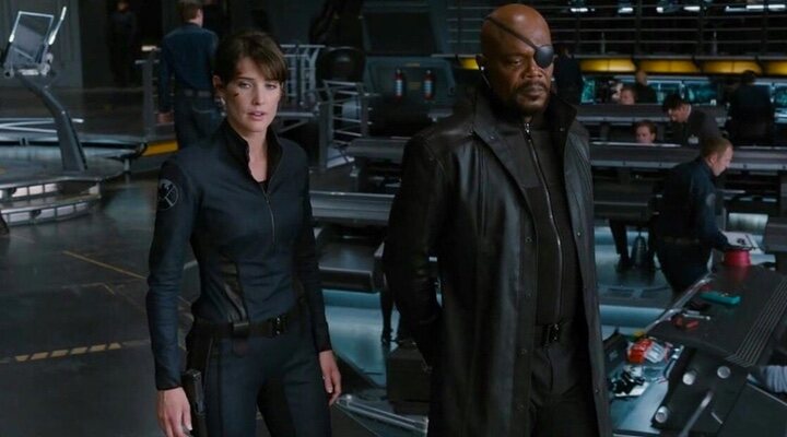  Cobie Smulders y Samuel L. Jackson