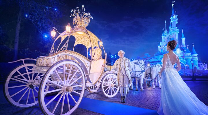  Disney Fairy Tale Carriage