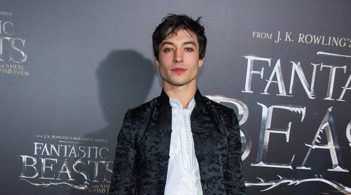  Ezra Miller