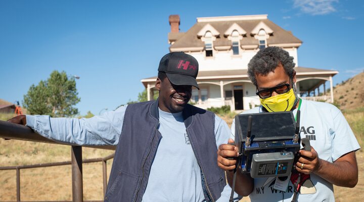 Daniel Kaluuya y Jordan Peele en el set de '¡NOP!'