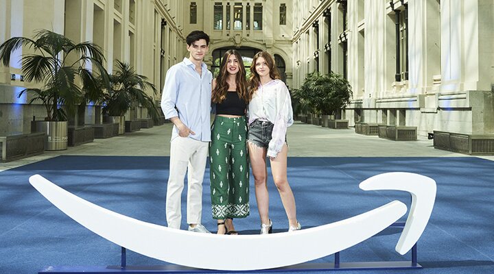 Gabriel Guevara, Mercedes Ron y Nicole Wallace en la presentación de 'Culpa mía' de Amazon Prime Video