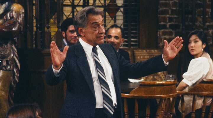 Philip Baker Hall en 'Seinfeld'