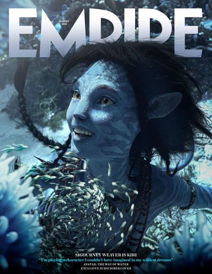 Portada de la revista Empire con el personaje de Sigourney Weaver en 'Avatar: El sentido del agua'