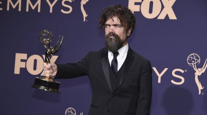 Peter Dinklage en los Emmy 2019