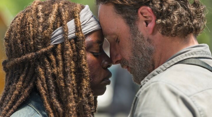 Andrew Lincoln y Danai Gurira en 'The Walking Dead'