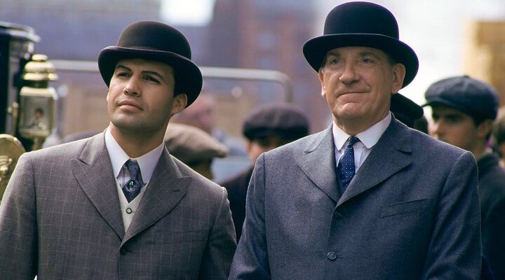 Billy Zane y David Warner en 'Titanic'