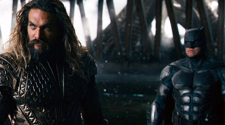 Jason Momoa y Ben Affleck como Aquaman y Batman en 'Liga de la Justicia'