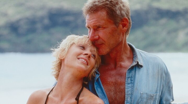  Anne Heche y Harrison Ford en 'Seis días y siete noches'