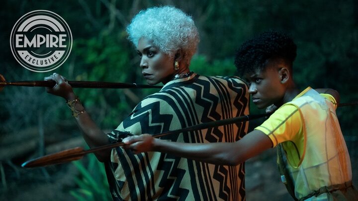 Angela Bassett y Letitia Wright en 'Black Panther: Wakanda Forever'