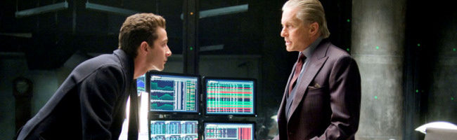 Michael Douglas y Shia LaBeouf en Wall Street 2