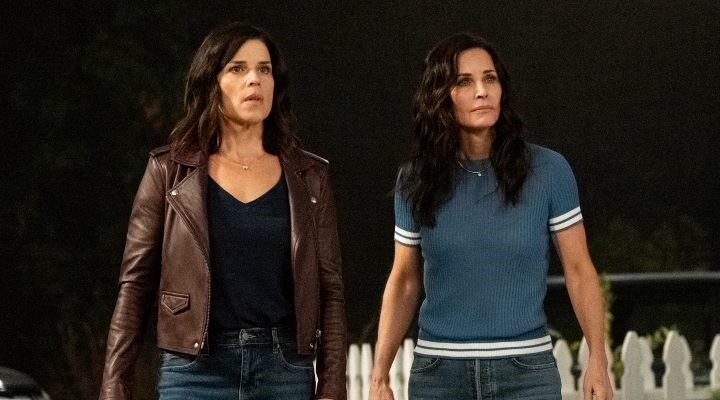 Neve Campbell y Courteney Cox en 'Scream' 2022