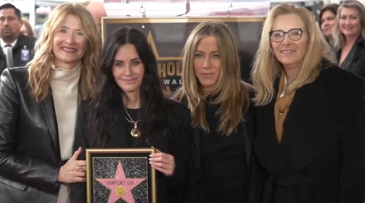 Laura Dern, Courteney Cox, Jennifer Aniston y Lisa Kudrow