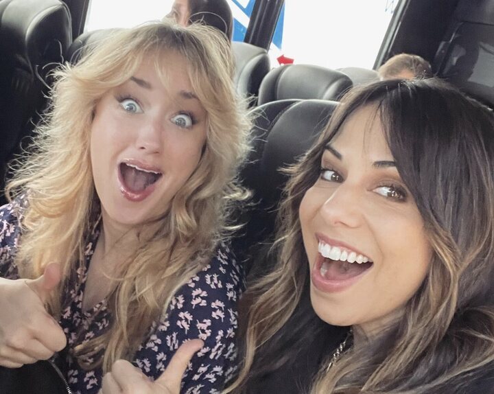 Ashley Johnson y Laura Bailey