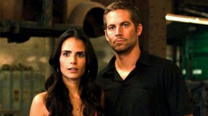 Paul Walker y Jordana Brewster interpretando a Brian O'Connor y Mia Toretto