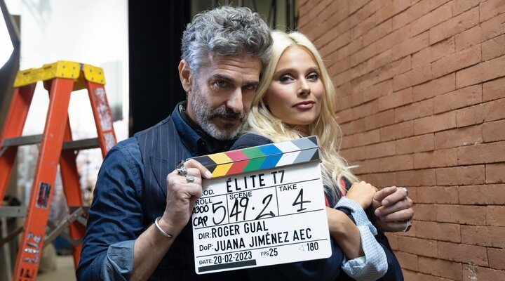 Leonardo Sbaraglia y Valentina Zenere en el rodaje de 'Élite'