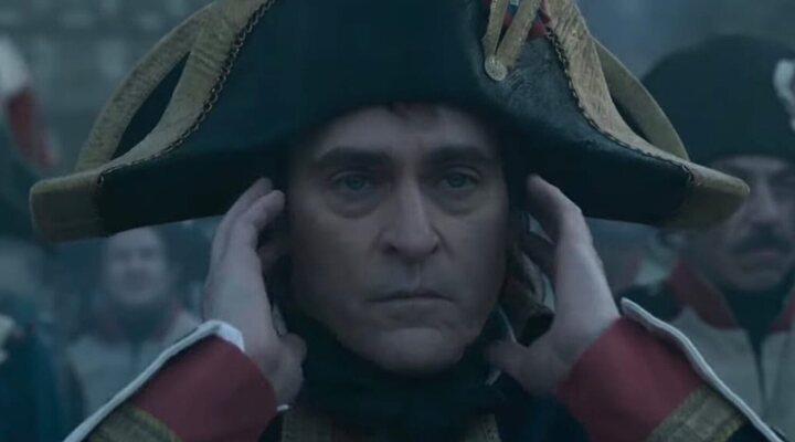 Joaquin Phoenix como Napoleón Bonaparte en 'Napoleón'