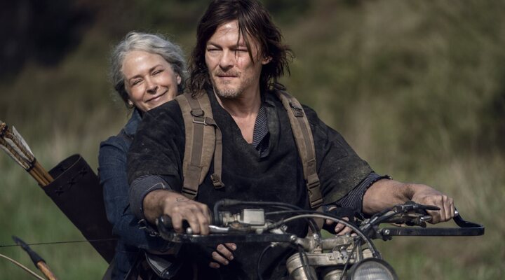 Melissa McBride y Norman Reedus en 'The Walking Dead'