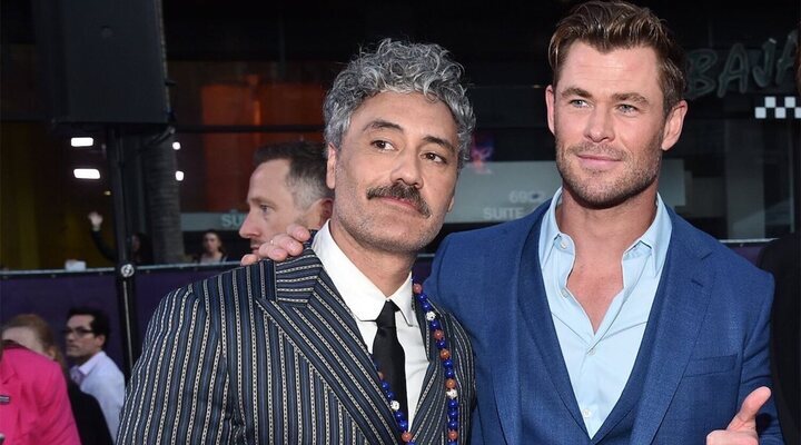 Chris Hemsworth y Taika Waititi en el estreno mundial de 'Thor: Love and Thunder' 