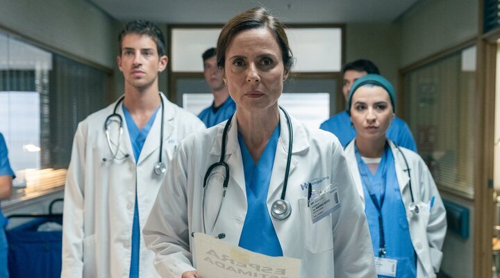 El reparto de 'Respira' nos presenta el nuevo drama hospitalario de Netflix: 